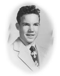 Lillian Farr's Instagram, Twitter & Facebook