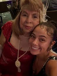 Time travel : 1920s 🍾 #explore #explorer #explorepage✨ #fyp #theme #1920  #roaring20s #oldschool #birthdaycelebrations #80 #family #familia #friends  #love #morelife #good #times #hailey #haileyestrada #dallas