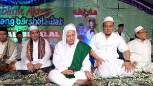 Bani hasyim adalah pihak yang bertanggung jawab. Profil Habib Luthfi Dan Silsilah Ayah Hingga Ke Nabi Muhammad Saw Ia Diduga Dihina Ustaz Maaher Tribun Pontianak
