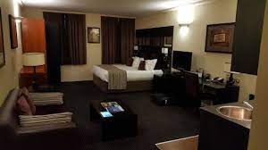 The glasgow photography meetup welcomes anyone who enjoys taking pictures, regardless of experience. Studio Room Picture Of Fraser Suites Glasgow Tripadvisor
