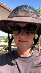 #horsehack #horsebackrising #beesting