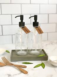 Pin By Alexia Beauregard On Cuisine In 2020 Soap Dispenser Diy Glass Dishes Glass Soap Dispenser