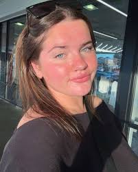 Ashley Mcginley's Instagram, Twitter & Facebook