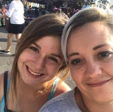 Sandra Seeger's Instagram, Twitter & Facebook