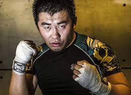 Pierre Flores coi Từ Hiểu Đông chỉ là võ sĩ tầm thường, tiến cử đồng môn  thách đấu