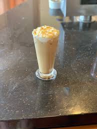 Grind whole starbucks coffee beans just before brewing for the freshest flavor, or purchase a starbucks blend that's already ground. How To Make Starbucks Drinks At Home In Under Five Minutes Glamour