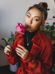 7 SERUMS YOUR SKIN WILL LOVE THIS SUMMER & HOW TO APPLY THEM