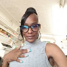 Where to find UK apparel in Lexington, KY?