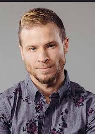 Matt,you nailed this look last night at Sailors Return.