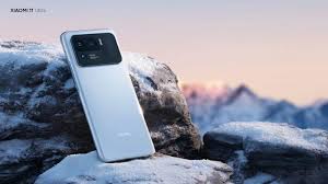 3.unable to use emergency calls when the screen is locked. Xiaomi Mi 11 Ultra Is Official With Rear Display 67w Wireless Charging More