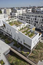 Mfr Architects Toi Toi Mon Toit 105 Logements Avec Toit Terrasse Partage Groen Dak Daktuin Appartementen Co In 2020 Grune Architektur Konzept Architektur Architektur