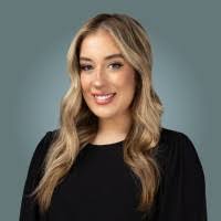 Jenna Dailey's Instagram, Twitter & Facebook