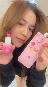 My day starts with skin prep! I use Brightest Skin DerMax-C Vitamin C Serum  for that glow and Brightest Skin Intensive Sunblocker for lightweight,  all-day protection. Fits in any bag, so I can reapply ...