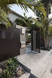 55 Lovely Modern Home Gates Design Ideas Modern Fence Design Entrance Gates Design House Exterior