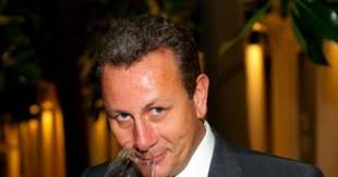 Alain Marty vend son guide