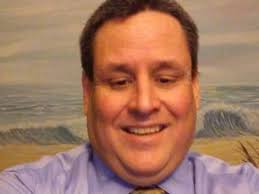 Eric Laberis's Instagram, Twitter & Facebook