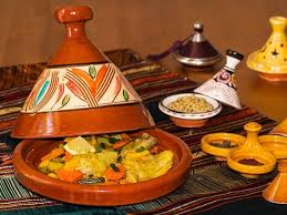 Recette De Tajine De Poulet Aux Citrons Confits Et Legumes Au Four Recette Tajine Poulet Poulet Au Citron Tajine