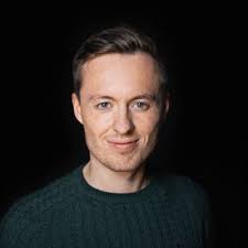 Alejandro Bracho (@ezequielarb)