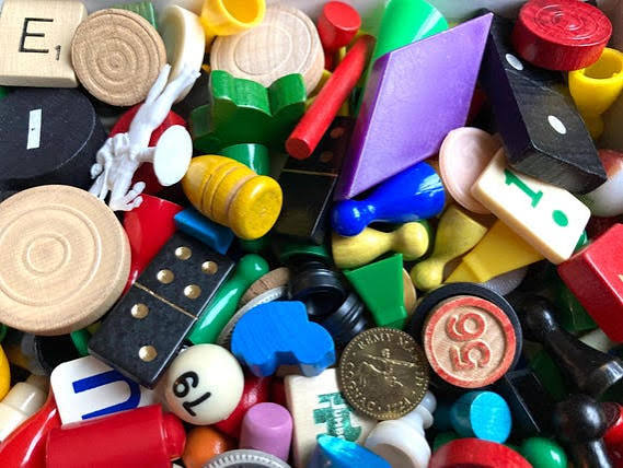 100 Vintage Game Pieces, Wooden and Plastic Game Tiles Mix Including Dice,  Pawns and Maples, Bulk Board Game Replacement Parts - Etsy