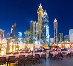 النافورة أبراج الإمارات في دبي ريزيرف اوت