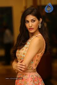 She entered in tamil through the movie 'anegan' in 2014. Amyra Dastur Photos Photo 14 Of 38