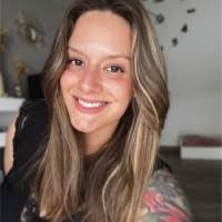 Maria Payes's Instagram, Twitter & Facebook