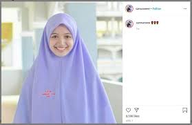 Alyahasnatul dan jangan lupa like. Contek Gaya Hijab Ala Sanwanee Esor Lisa Blackpink Versi Syariah Nih