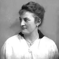 StateLibQld 2 101884 Margaret Marr