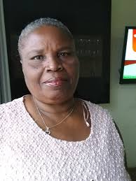 OBITUÁRIO: JUSTINA BRANCO Guardo comigo inúmeras e boas lembranças da Irmã  Justina. Jamais esquecerei a primeira 'cachupa crioula' que saboreei em sua  casa, na Rua do Bingo. ​Os meus mais profundos sentimentos