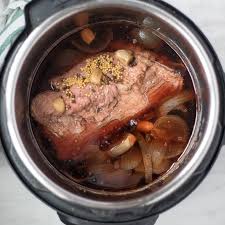 Thinly slice corned beef against the grain and serve with potatoes, carrots and cabbage, garnished with mustard and parsley, if desired. Instant Pot Corned Beef And Cabbage A Mind Full Mom