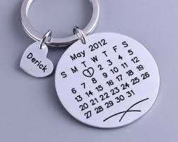 Personalized Calendar Keychain Hand Stamped Calendar Special Day Calendar Anniversary Wedding Brithday Valentine S Day Gift Regalos Personalizados Calendario De Novios Y Calendarios Personalizados