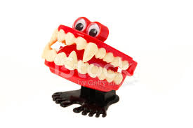 Choisissez parmi des contenus premium chattering teeth toy de la plus haute qualité. Schwatzenden Zahne Wind Up Spielzeug Stockfotos Freeimages Com