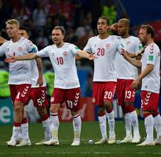 Defensivverhalten, standardsituation, laufwege, bundestrainer löw zeigt sich in einigen punkten nicht begeistert von der leistung seiner spieler gegen dänemark. Fussball Danemark Vereinbarung Zwischen Verband Und Spielervereinigung Welt