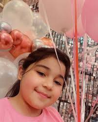 Safa Shaikh (@safa.munchkin) • Instagram photos and videos