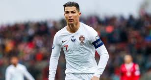 Soyez le premier à laisser votre avis sur maillot portugal euro 2021 annuler la réponse. Portugal Le Nouveau Maillot Revele Officiel