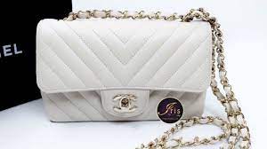 กระเป า chanel classic mini 8 in ivory chevron caviar ghw อะไหล ทองแชมเปญ ส เบจด ด ของใหม พร อมส งจ า iris shop กระเป า chanel กระเป า กระเป าสะพายไหล