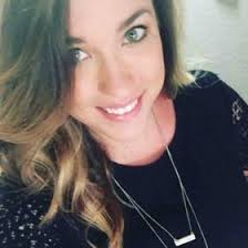 Jillian Larkin (keepnupwithj_)