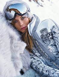 There are some ski jacket makers that always seem to get mentioned and not by coincidence they are the jackets reviewed here. Best Ski Brands Womens Nice Watch Brands