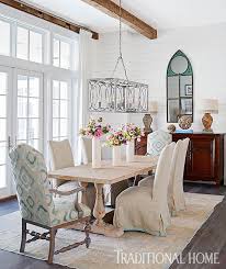 When An Atlanta Couple Decided To Build Their Vacation Home In Watercolor Florida They Turned Coastal Dining Room Cottage Dining Rooms Dining Room Furniture