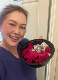 Delicious fruits 🤤😋 Good afternoon 🌞