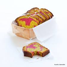 Cake Marbre Pistache Framboise C Est Le Printemps Au Chateau Lmp Saison 3 Pistache Cake Marbre Macaron Framboise