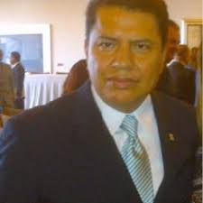 Roberto Vidal Méndez (@viidalrr)