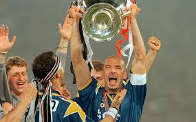 Juventus football club (from latin: 1996 Supercoppa Uefa Juventus Paris Saint Germain 6 1 3 1 Panorama