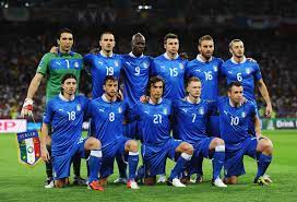 Mais decamisolas e equipamentos da seleção itália esconder. Italia Soccer News Hte