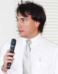 ACOUST_4_2_articles:ECHOES fall 04 final