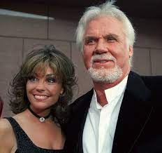 He is currently married to wanda miller with whom he shares 2 children. Who Is Kenny Rogers How Old Is The Country Singer Who S His Wife Wanda And Why Did He Cancel His 2018 Tour