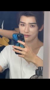 Gong Jun's Singing Talent Shines in Dark River Tales