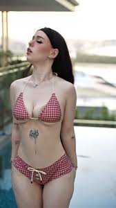 @laararosees video Tweet