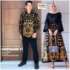 Tak hanya itu, model baju gamis ini juga nyaman digunakan. Model Baju Sasirangan Kombinasi Satin
