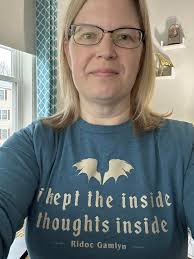 None of my friends or family will understand why I'm so excited about this  new shirt, but I thought this group might get it 🤞🏻❤️